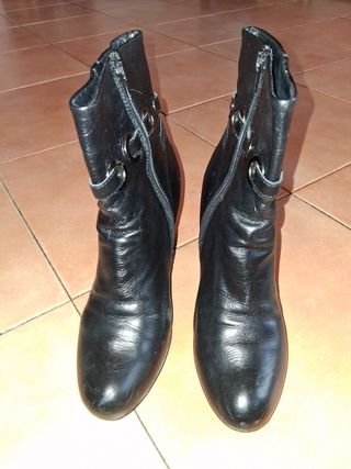 Stivaletti Tronchetti Donna Vera Pelle N.39