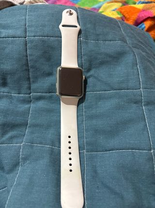2 Apple Watch Series 3 38mm