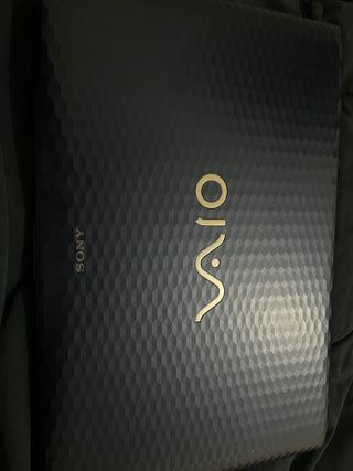 Portátil Sony i5 2.5GHz 4GB RAM