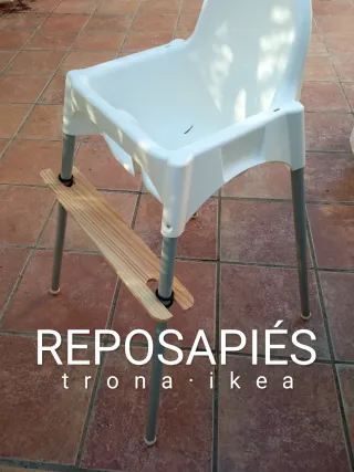 Reposa pie para trona IKEA