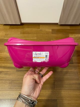 Lettiera per gatti rosa