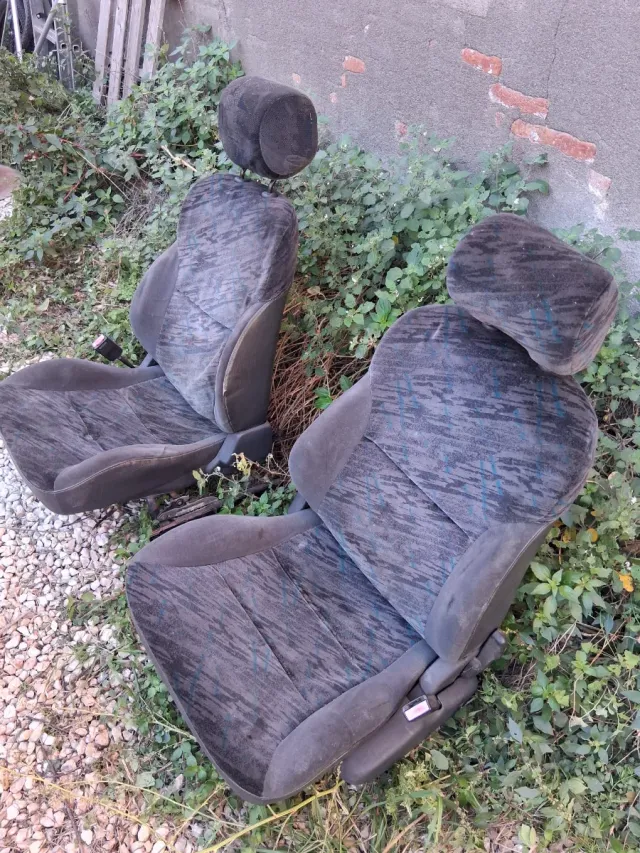 2 ASIENTOS DE"CITROEN SAXO VTS"       ""FASE 1""