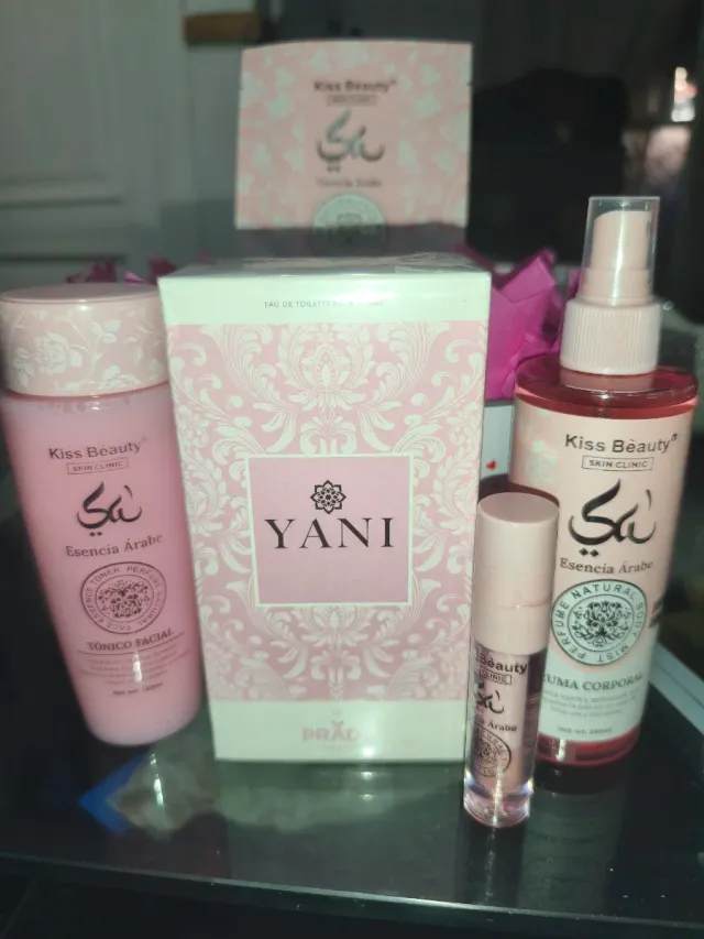 Cesta Regalo Cumpleaños Rosa y Roja