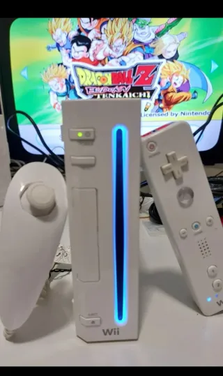 Nintendo Wii + Extras