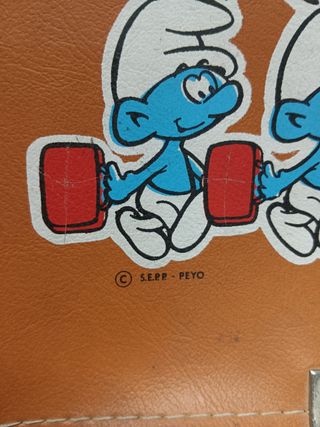 bonita CARTERA ESCOLAR, AÑOS 80 , LOS PITUFOS , PEYO - SAFTA - color marron