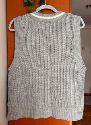 Chaleco punto Stradivarius gris Talla XS
