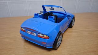 Carro azul da Barbie de 2003