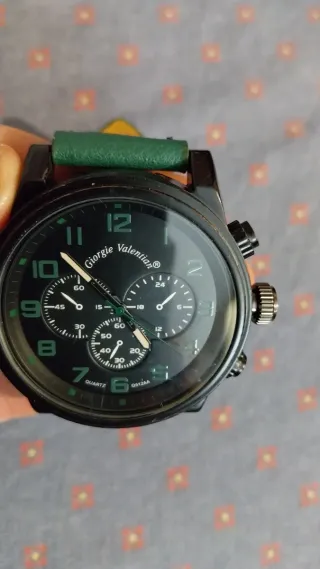 Giorgie Valentian Reloj Negro y Verde