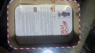 Mariquita Perez Lata Roja y Blanca