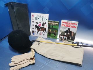 Conjunto material hípica o equitación + libros