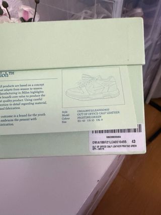 Off-White Zapatillas Blancas y Verdes