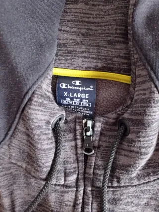 Chándal Champion gris y negro