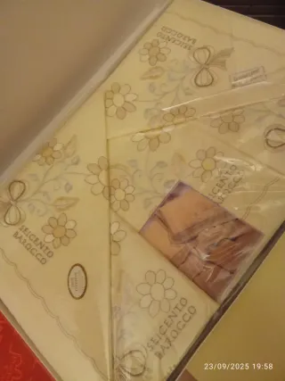 Corredo Bassetti bianco con fiori