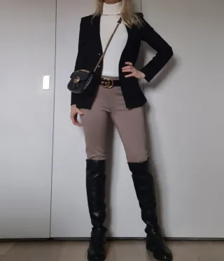 Stivali in pelle nera