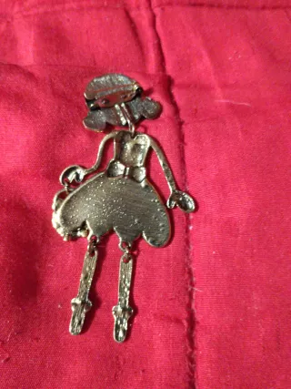 Precioso Broche de Muñeca con Reloj