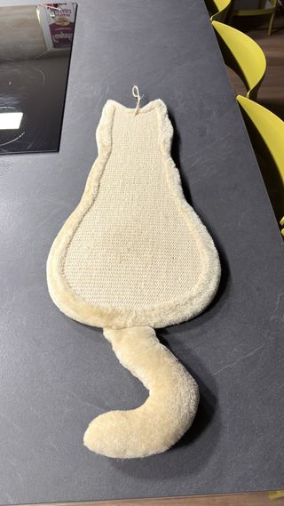 Tiragraffi gatto in tessuto e sisal