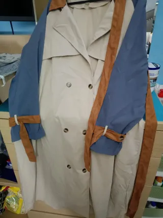 Gabardina Shein Mujer Talla 4XL Beige/Azul.