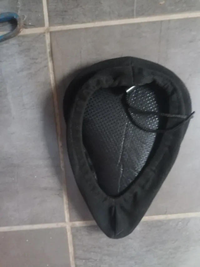 Funda sillín bicicleta negra