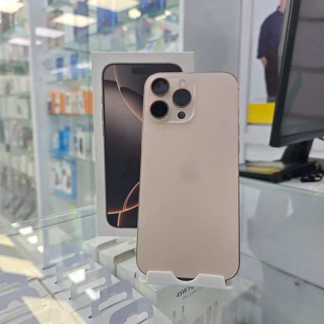 Apple IPhone 16 Pro Max 256GB Dorado Semi Nuevo