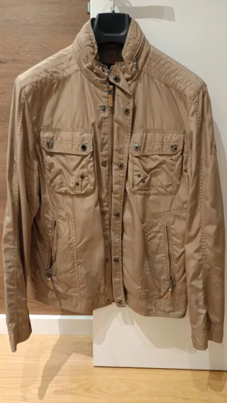 Cazadora hombre beige