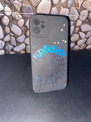 Custodia per iPhone 11 "Sp5der"