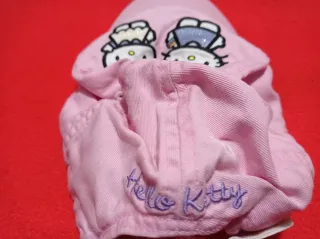 Gorra niña Hello Kitty rosa