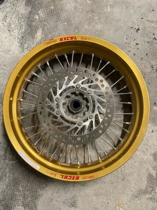 Llanta Supermotard Excel Dorada 16 pulgadas