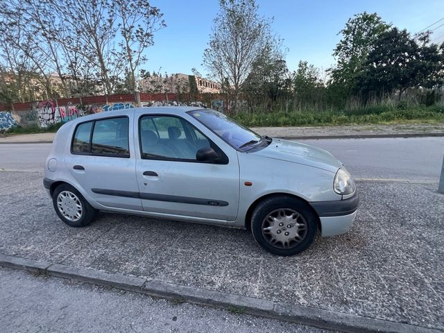 Renault Clio 1999