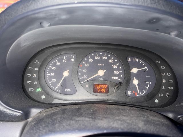 Renault Clio 1999