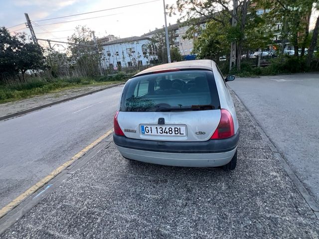 Renault Clio 1999