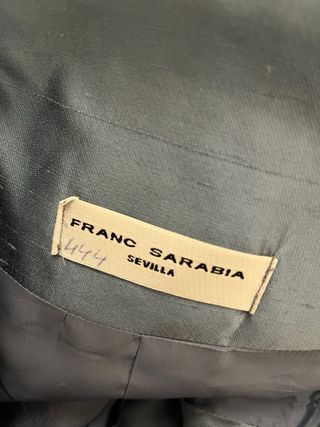 Capa Fran Sarabia Azul y Oro