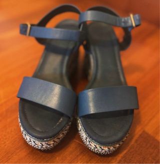 Sandali con Zeppa Intrecciata