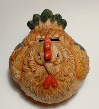 Salvadanaio gallina in terracotta