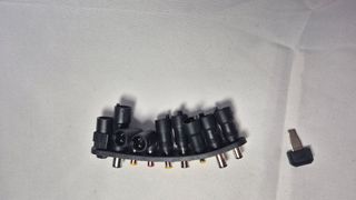 Set Connettori 3 Pin  Jack DC – 9 Punte Ricarica