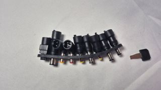 Set Connettori 3 Pin  Jack DC – 9 Punte Ricarica