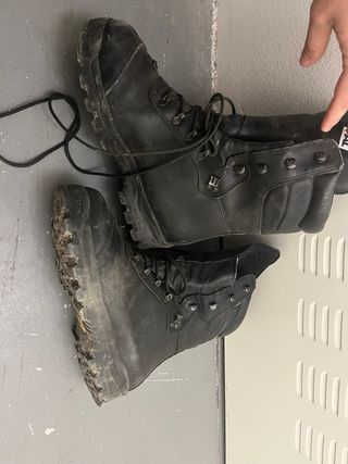 Botas de montaña FAL negras