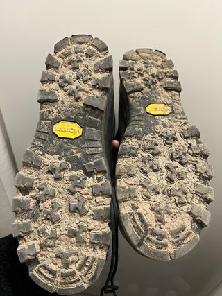 Botas de montaña FAL negras