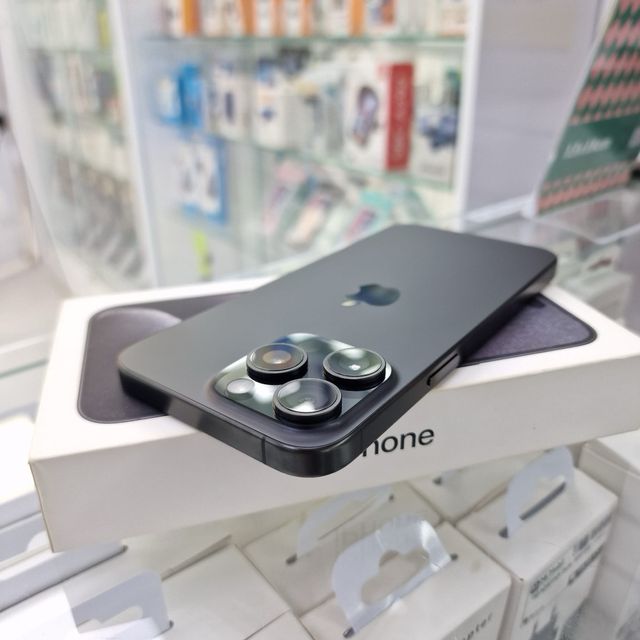 Apple IPhone 15 Pro Max Negro Usado