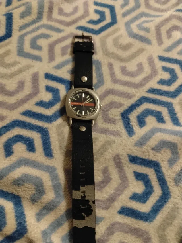 Reloj de pulsera negro
