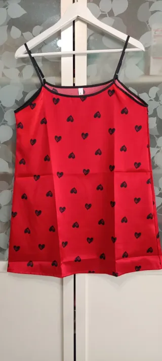 Camisón tirantes rojo con corazones