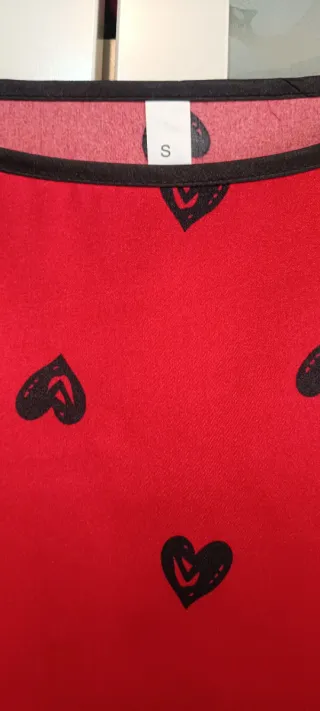 Camisón tirantes rojo con corazones