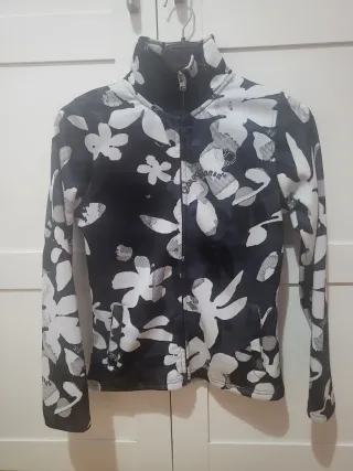 Chaqueta Neopreno Forro Polar Estampada