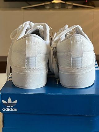 Adidas Bravada 2.0 Blancas Talla 38