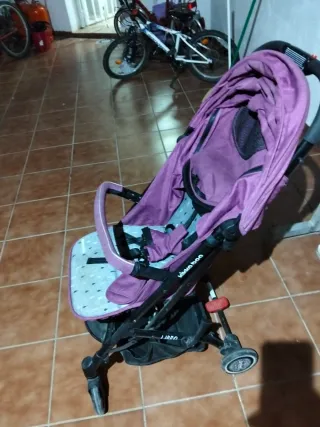 Carrito Kikkaboo LIBRO morado poco uso