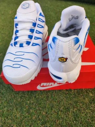 Nike Deportivas Blancas y Azules