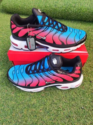 Nike Deportivas Azul y rojo