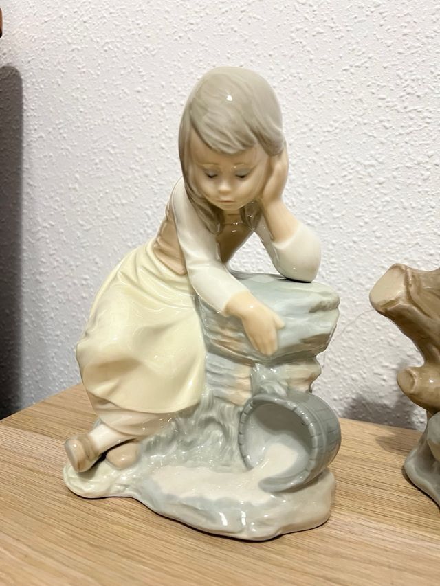 Figuras Lladro Niña y Niño con Perro