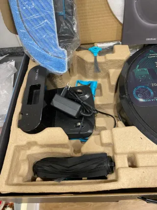 Robot Limpieza Conga 1090