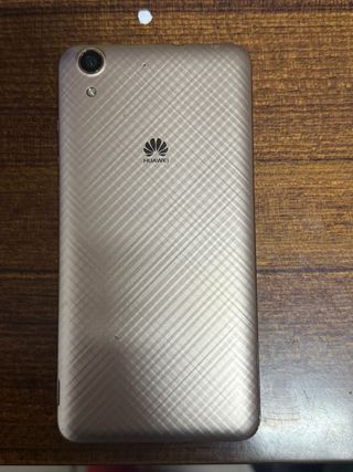 Huawei Y6 II Dorado