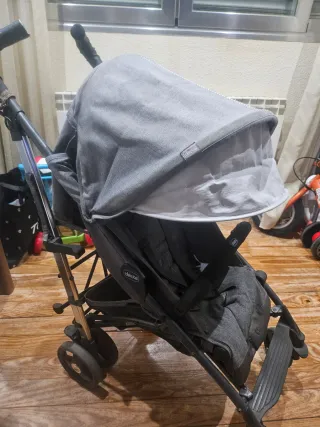 Silla de paseo Chicco gris